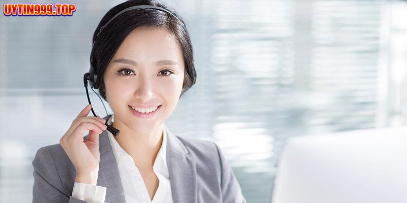 Liên hệ CSKH UYTIN999 khi gặp vấn đề đăng nhập